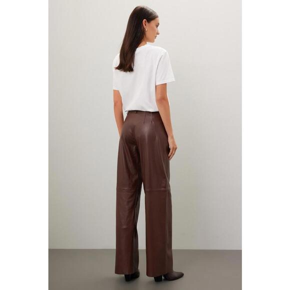 VEDA Brown Leather Trousers Size 4 with Leather Scuffing and Small Snag - Picture 2 of 11